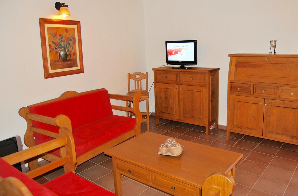 Casa Rural La Aldaba Аґуїмес Номер фото